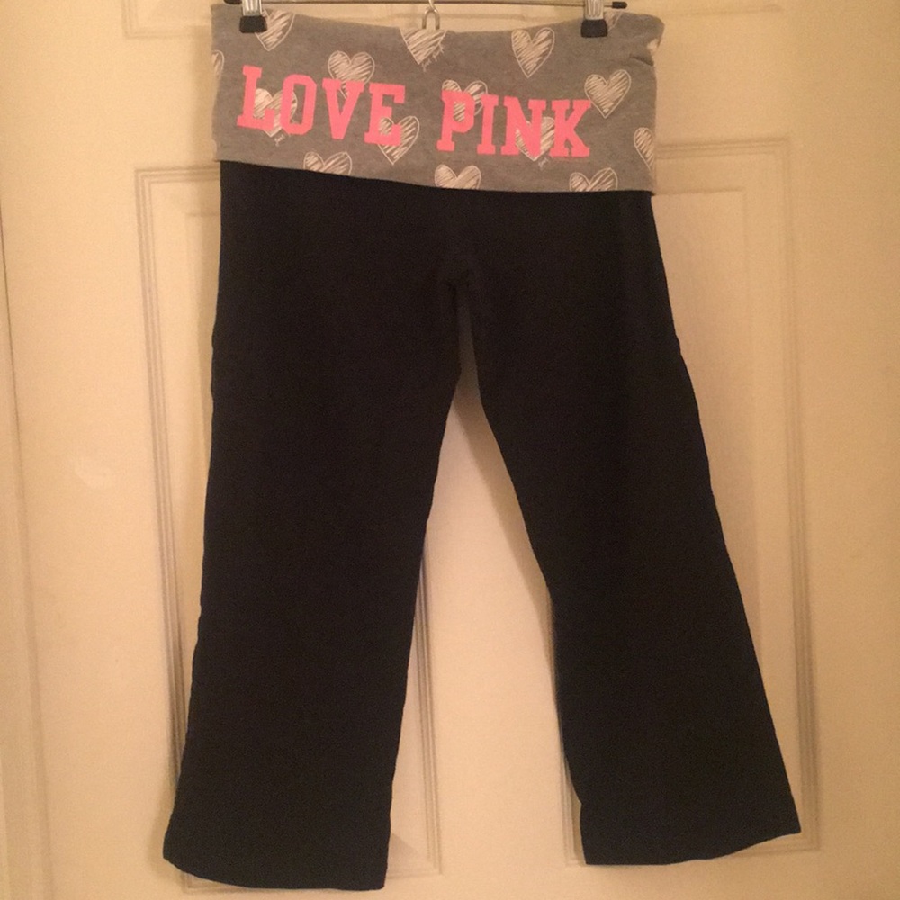 Victoria’s Secret Capri yoga pants